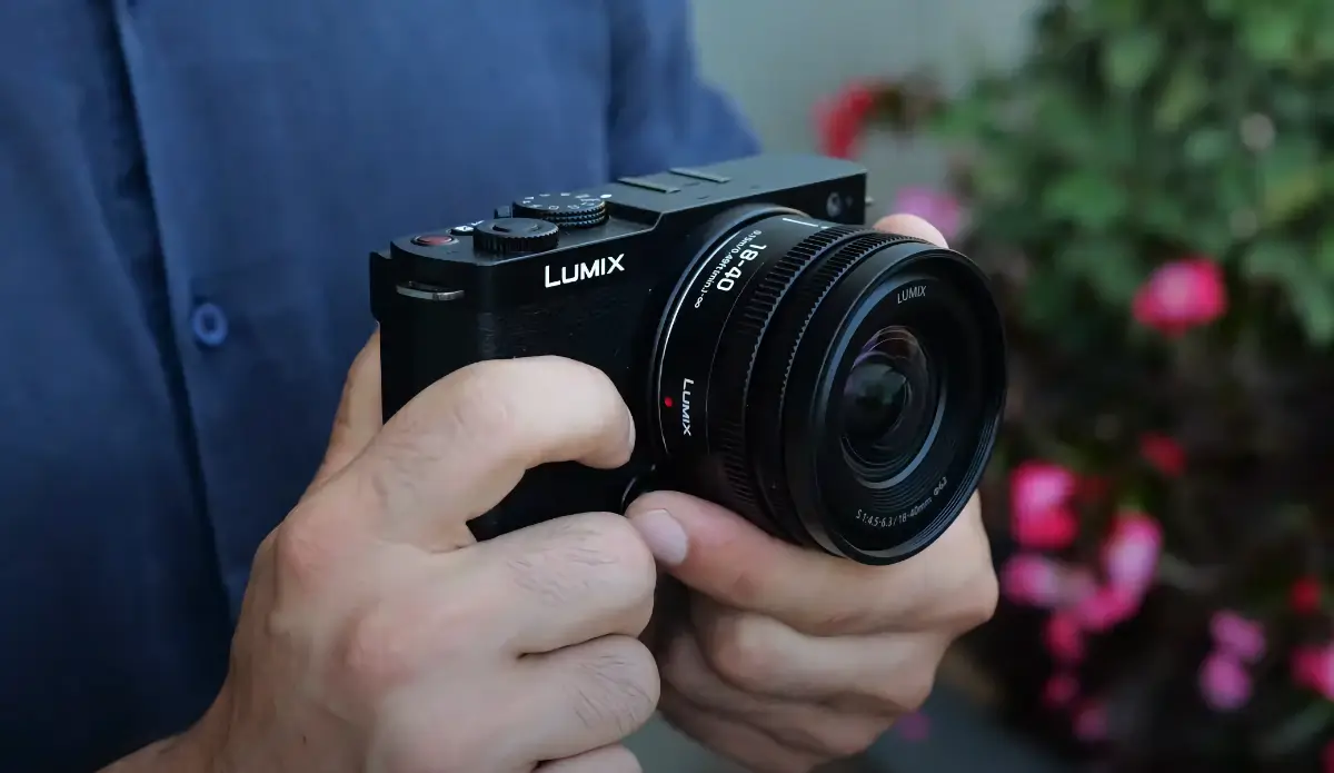 松下Lumix 10月更新：新固件和18-40mm镜头发布