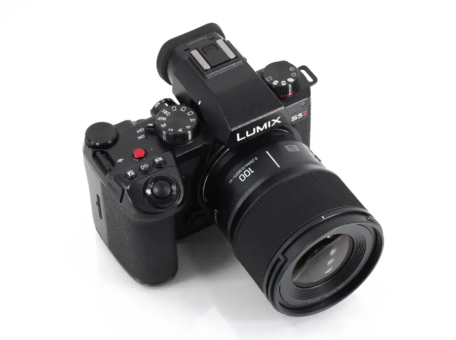 Panasonic Lumix S 100mm f/2.8 Macro: Compacta e Potente_01