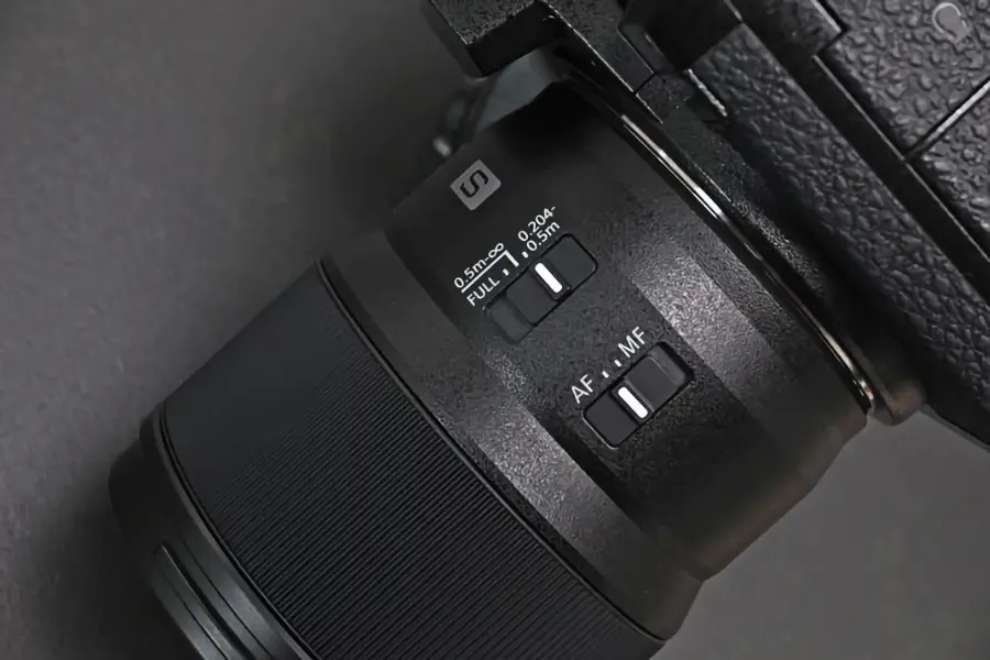 Panasonic Lumix S 100mm f/2.8 Macro: Compacta e Potente_01