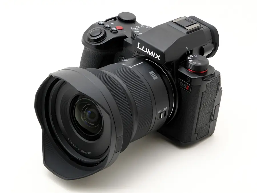 Panasonic Lumix S 14-28mm f/4-5.6 Lens İncelemesi_01