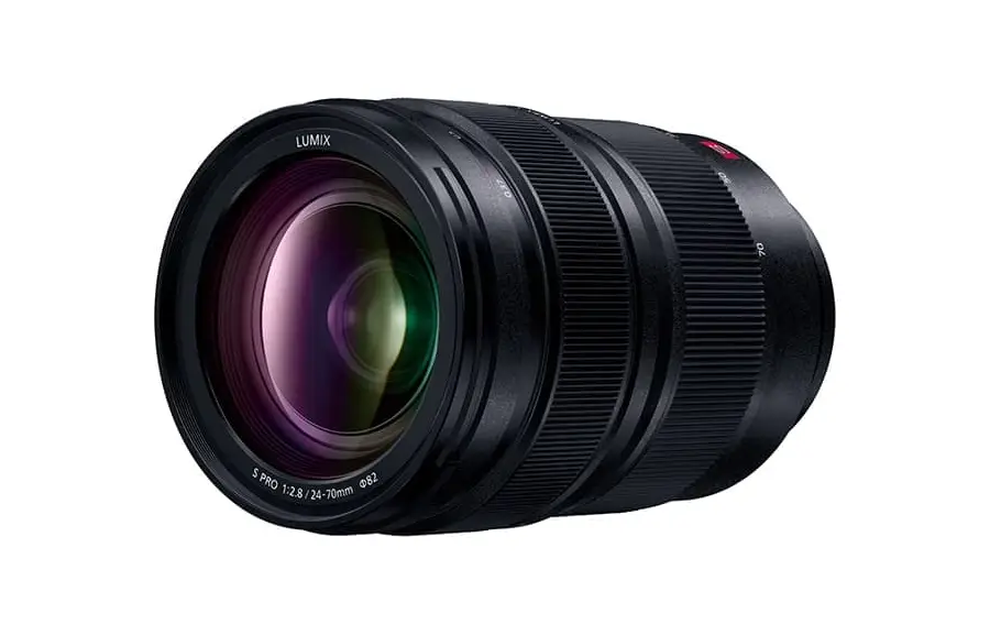 Panasonic Lumix S Pro 24-70mm f/2.8: เลนส์มืออาชีพ
