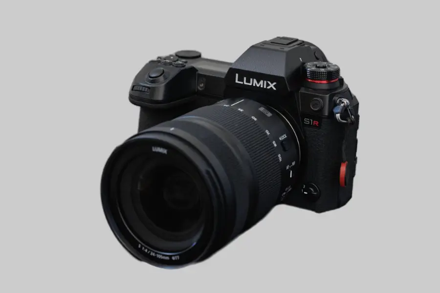 Panasonic Lumix S1R: Máy ảnh full-frame chuyên nghiệp_01