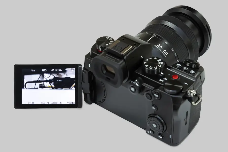 Panasonic S5: La Rivoluzione delle Mirrorless Full-Frame_01