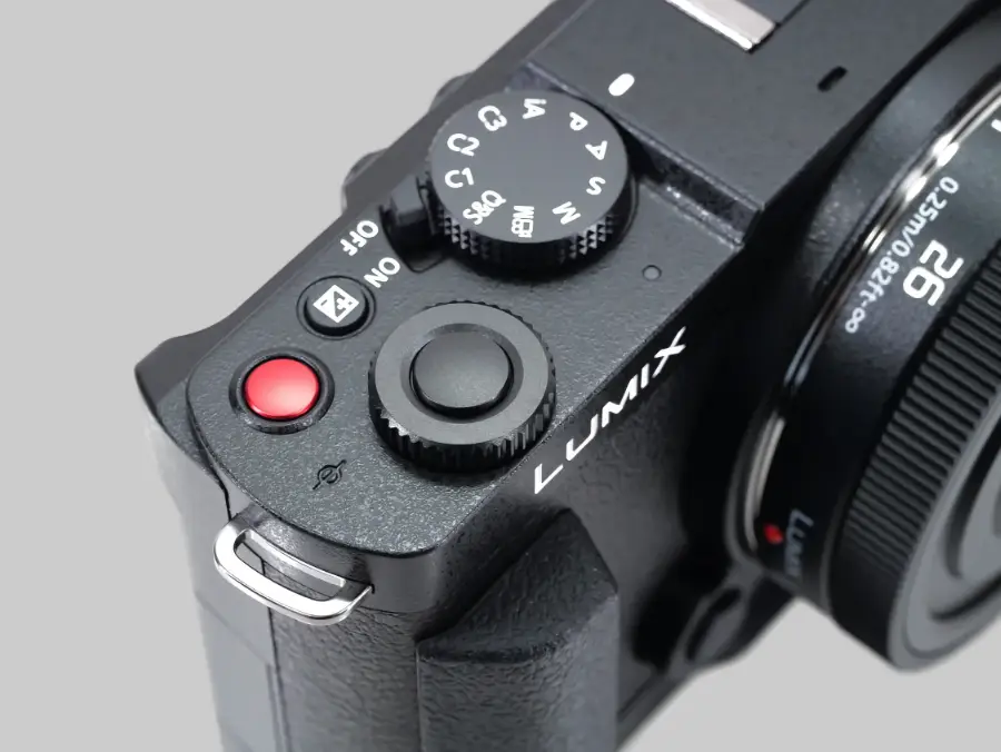 Recensione Panasonic S9: Migliore Mirrorless Compatta_01