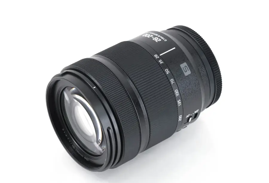 รีวิวเลนส์ Panasonic Lumix S 28-200mm: ซูมเบา ครบทุกระยะ_01